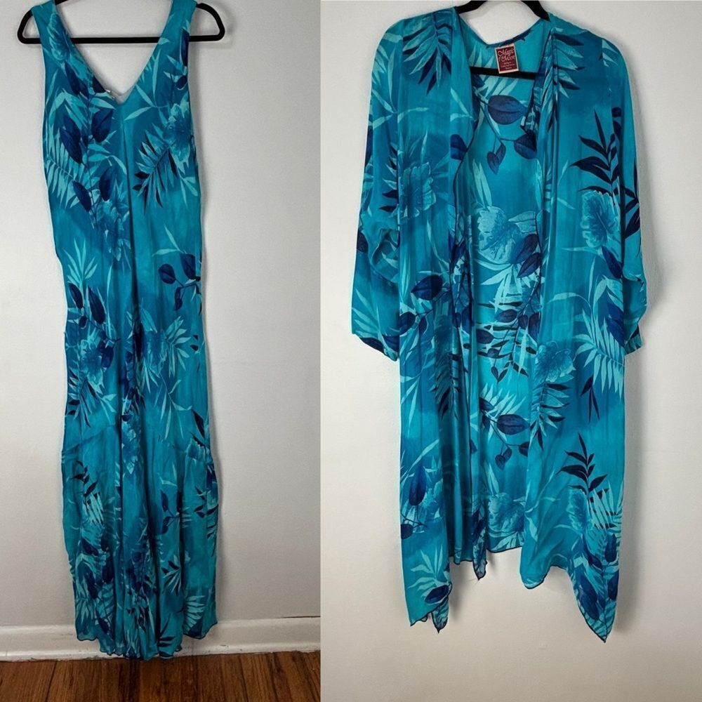 Magic of the Moon Maxi Dress & Kimono Elegant Blue Floral Resortwear‎ Cruise
